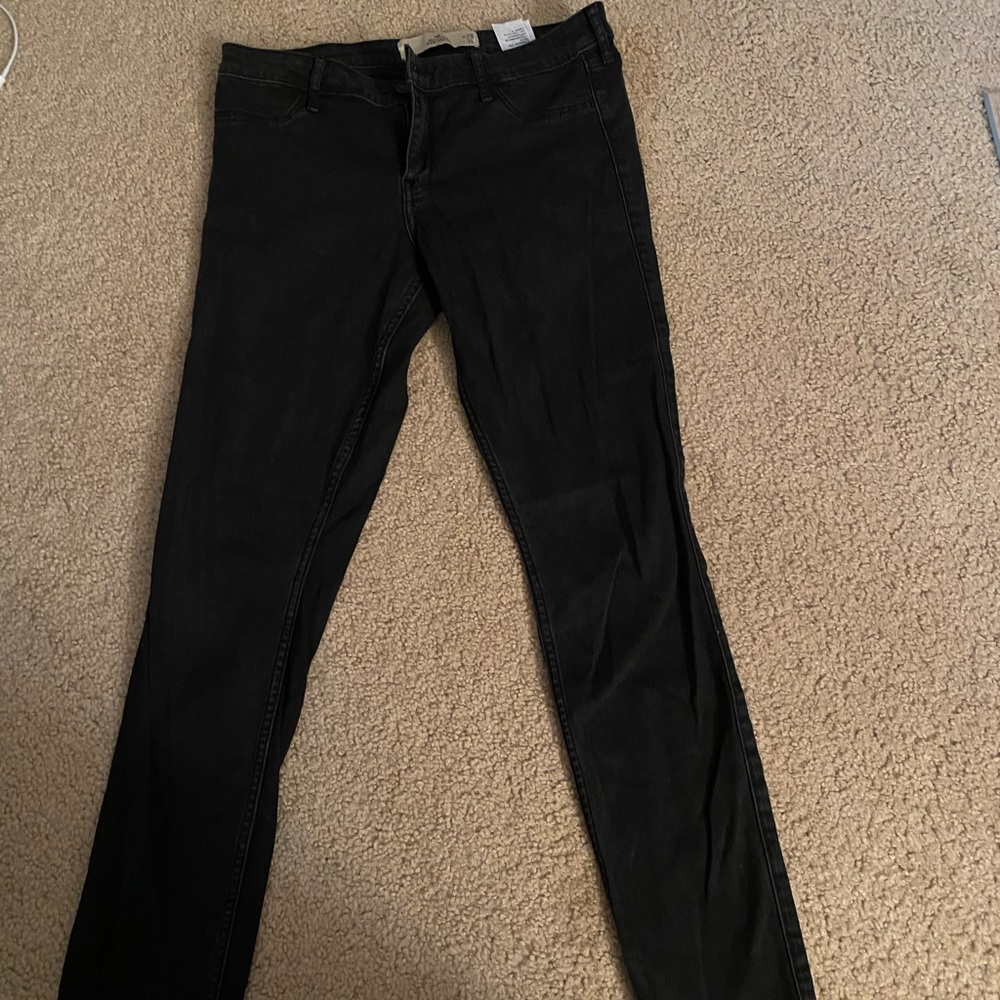 Hollister skinny jeans